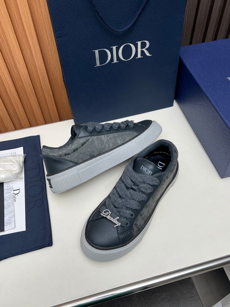 Dior shoes-264